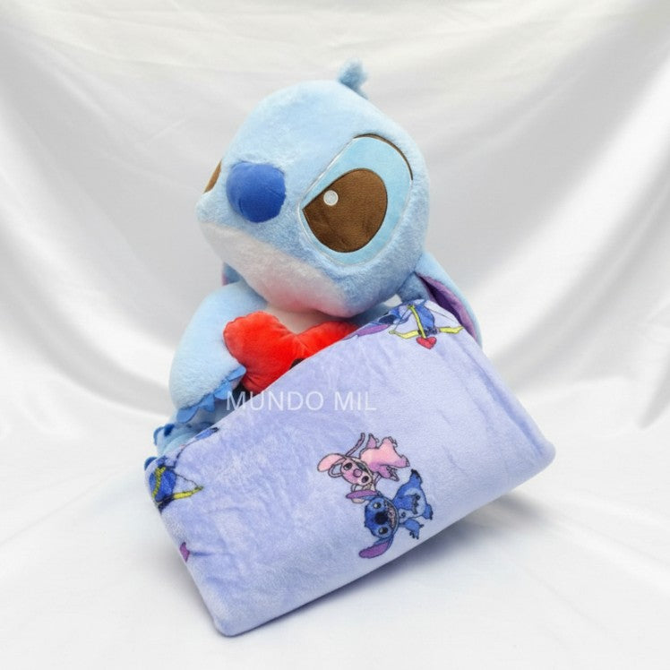 PELUCHE STITCH CORAZON DE LLAVE CON COBIJA