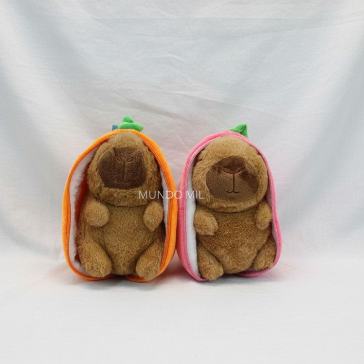 PELUCHE CAPIBARA TRANSFORMABLE FRUTA 25 CM IMPORTADO